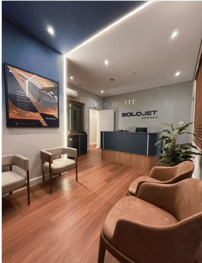 Recepção do hangar exclusivo Solojet Shares